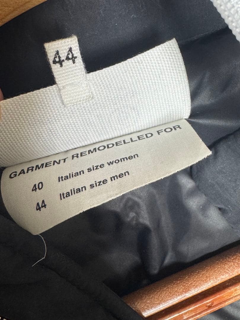 【週末限定セール】 MM6　マルジェラ　ダウンベスト　ブラック　サイズ44