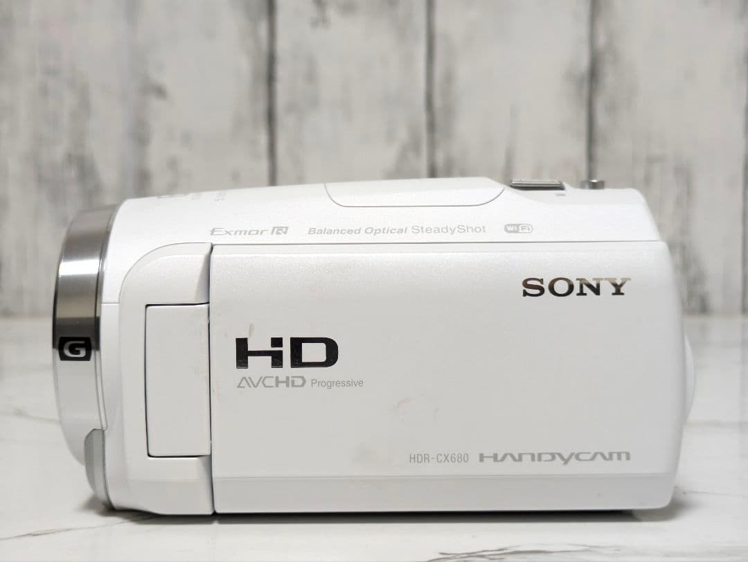 SONY　HDR-CX680　22年製