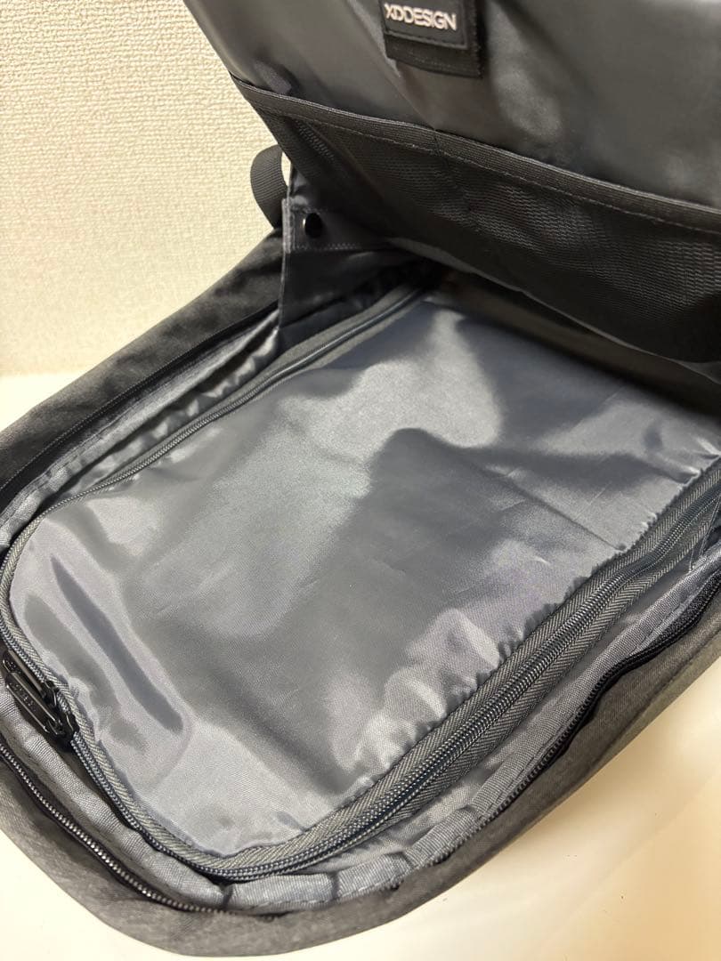 【未使用品】 XD DESIGN バックパックBOBBY HERO SMALL