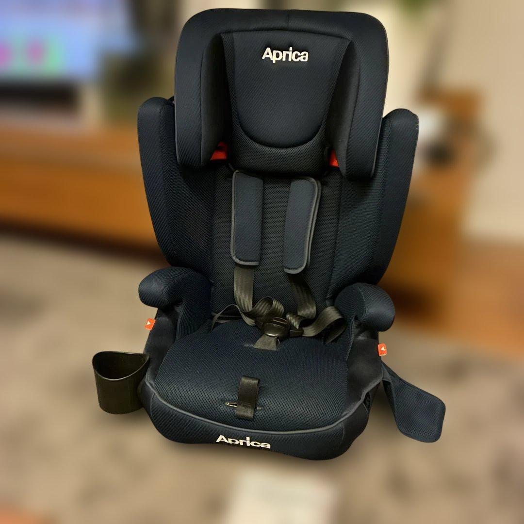 綺麗！アップリカ　シートベルト式　チャイルド　ジュニア　シート　エアグルーヴ