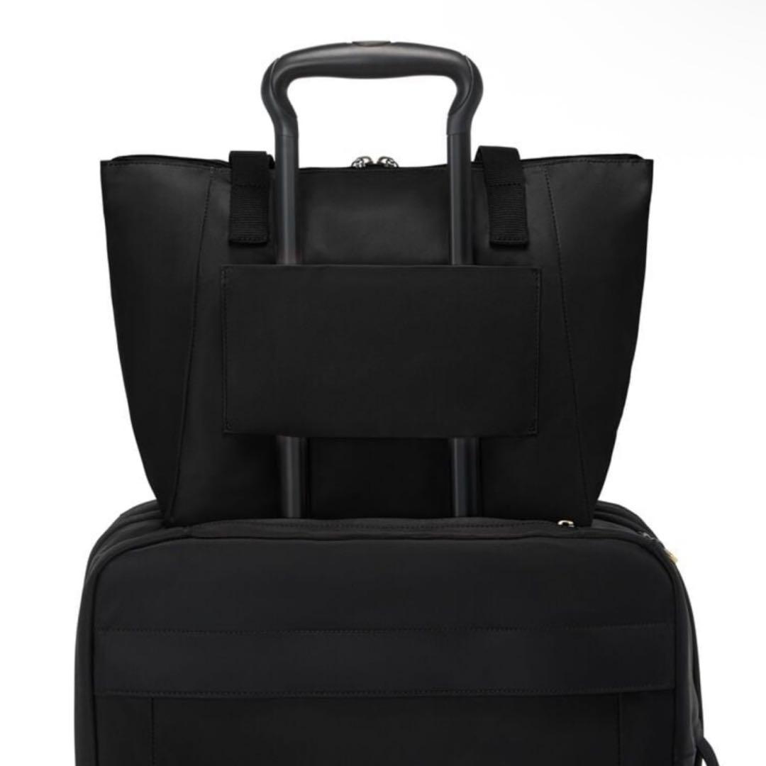 【新品】TUMI ジャスト・イン・ケース トートバッグ