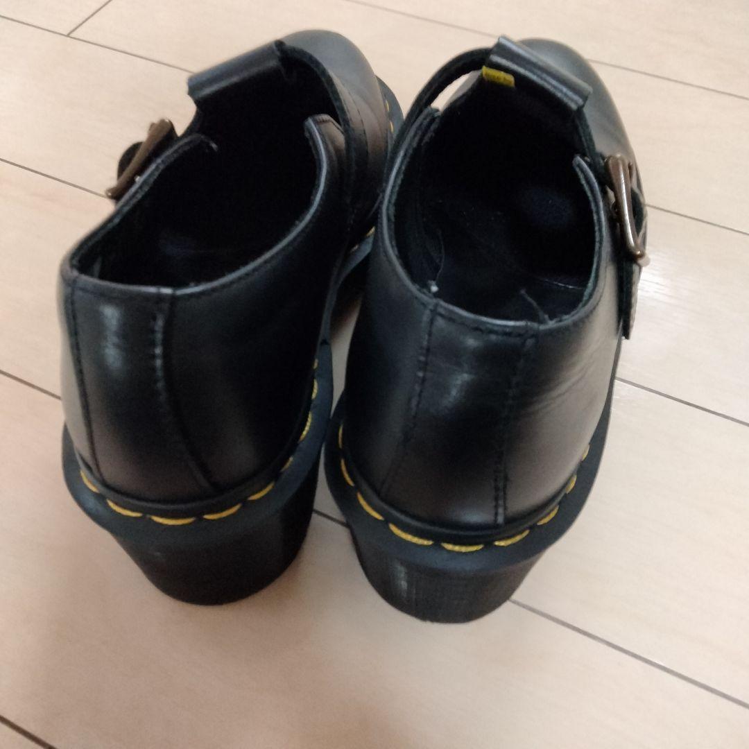 美品Dr. Martens 黒 ヒールブーツ ブーティー24cm　Tバー