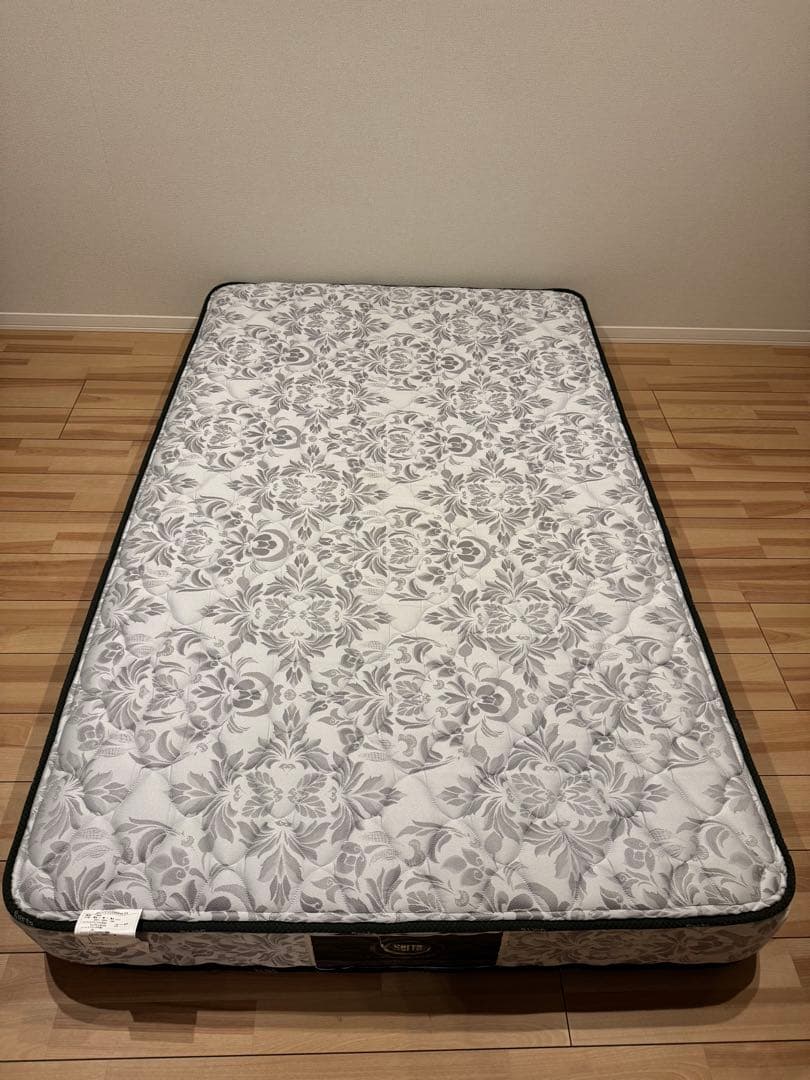 【トマト】サータ 36 アニバーサリー ＤＸ セミダブル マットレス