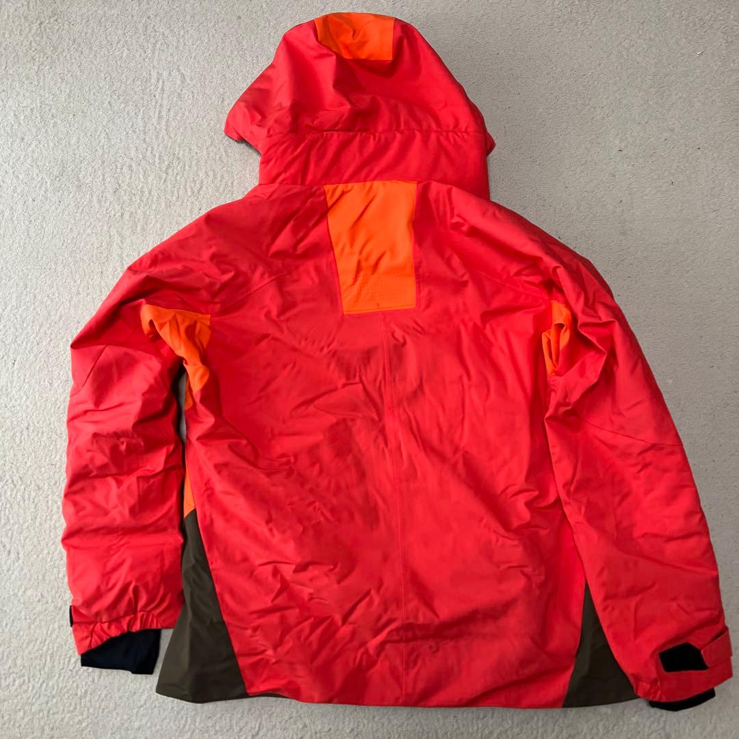 i*a様 DESCENTE 2025 DW4FJK54U Lサイズ 上のみ