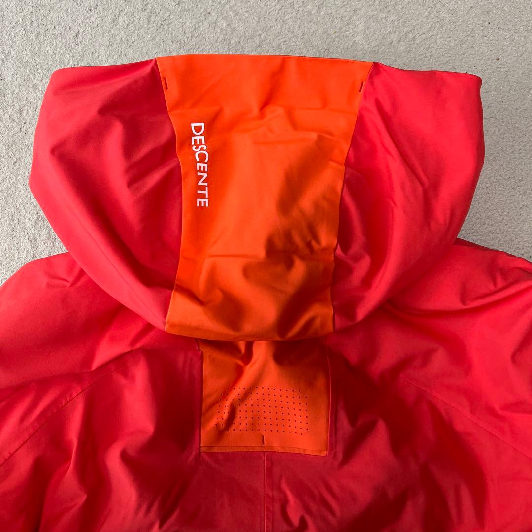 i*a様 DESCENTE 2025 DW4FJK54U Lサイズ 上のみ