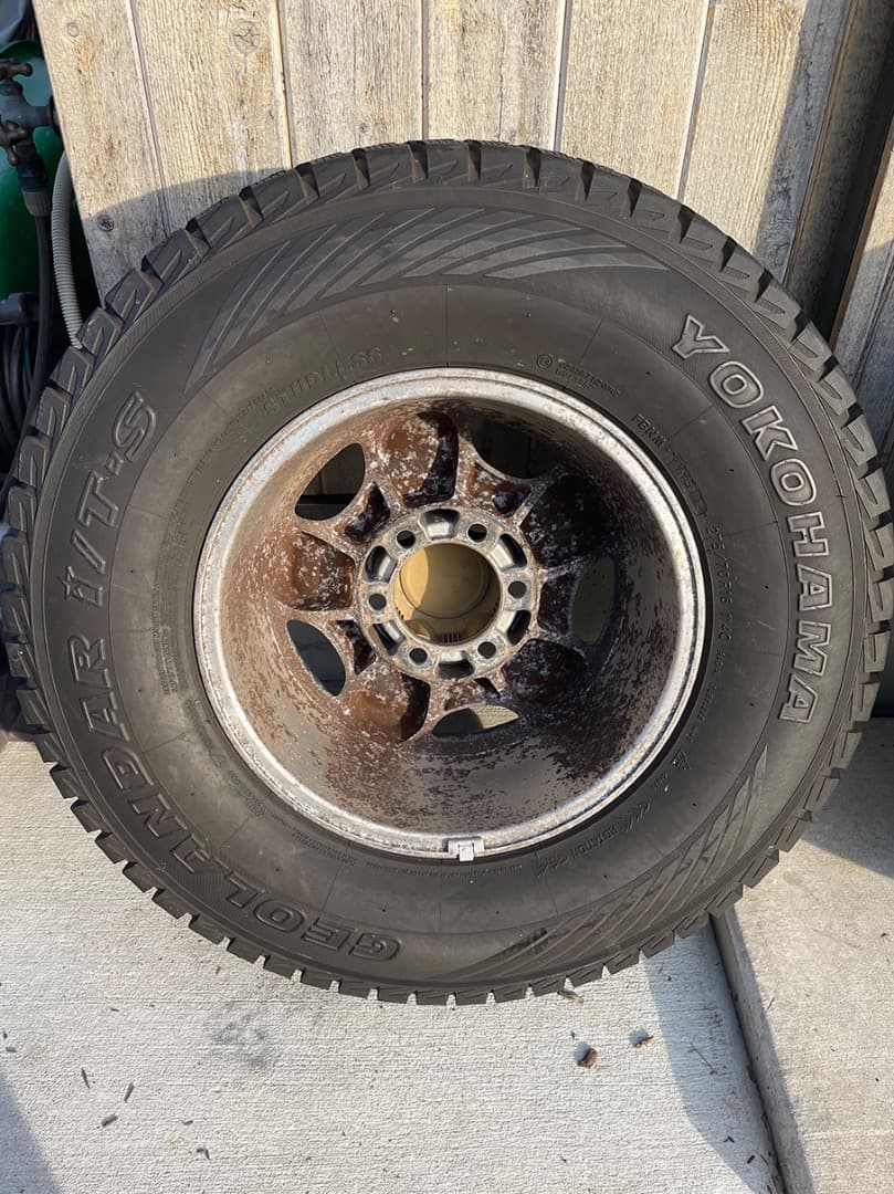 【天優さま専用】 【送料込み】 ランクル80　純正ホイール　スタッドレス