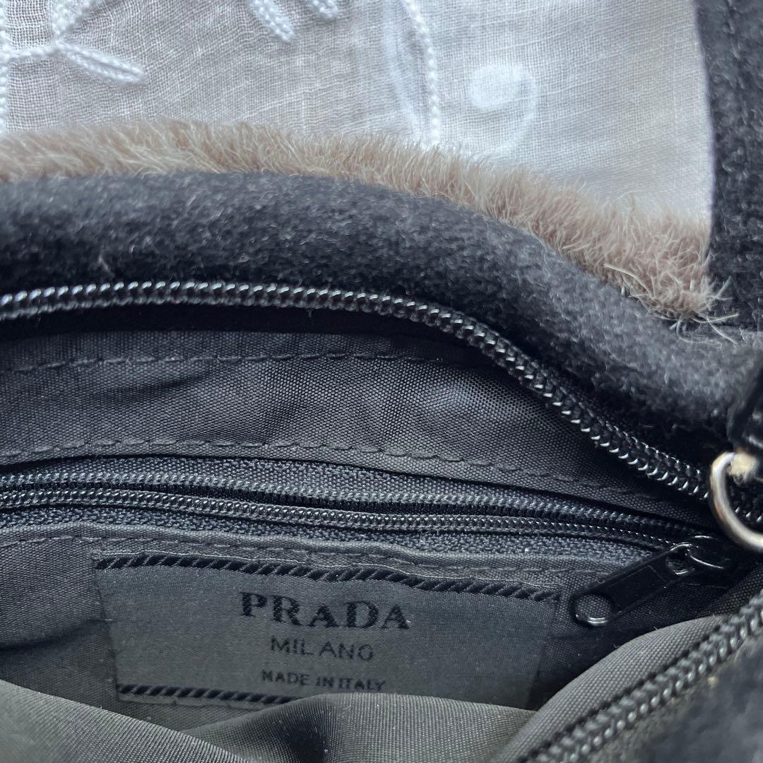 PRADA プラダ フェルト生地 バック　黒　レア