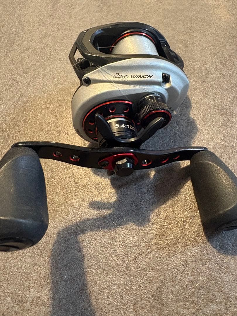 アブレボウィンチ　Abu Garcia REVO WINCH