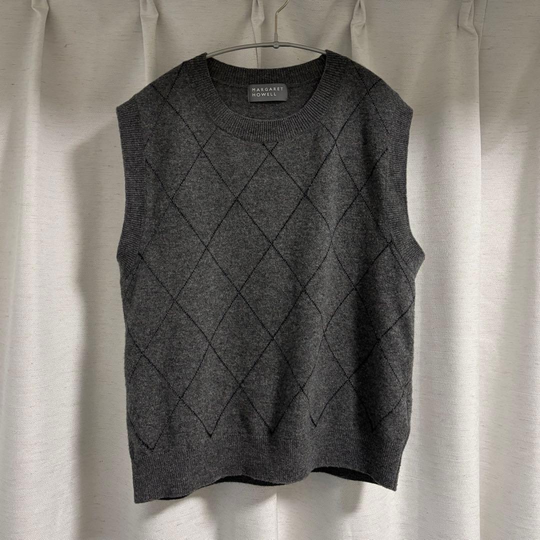 マーガレットハウエル グレー ダイヤモンド柄 ニットベスト