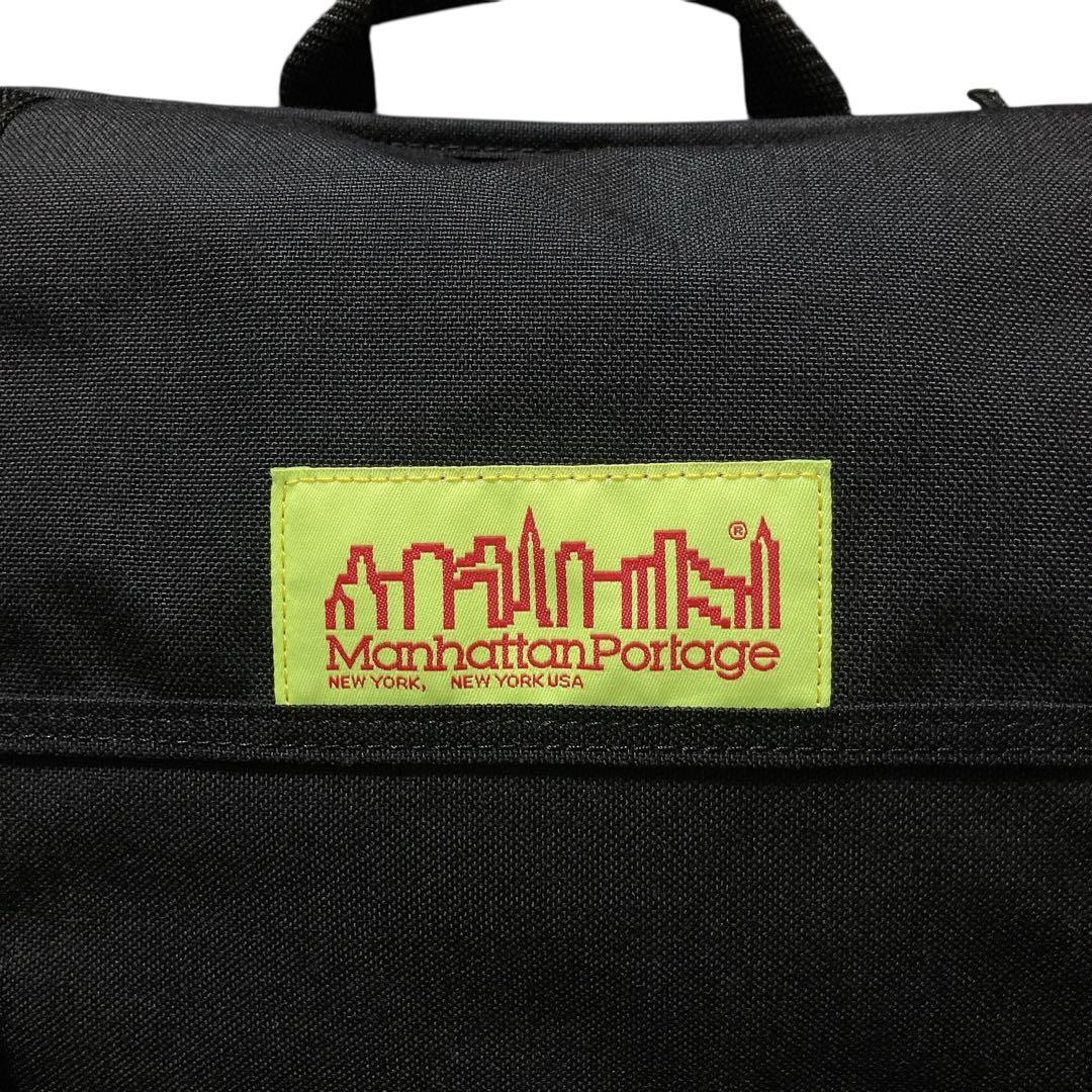 ほぼ新品　定価2万 A3収納 防水 マンハッタンポーテージ メッセンジャーバッグ