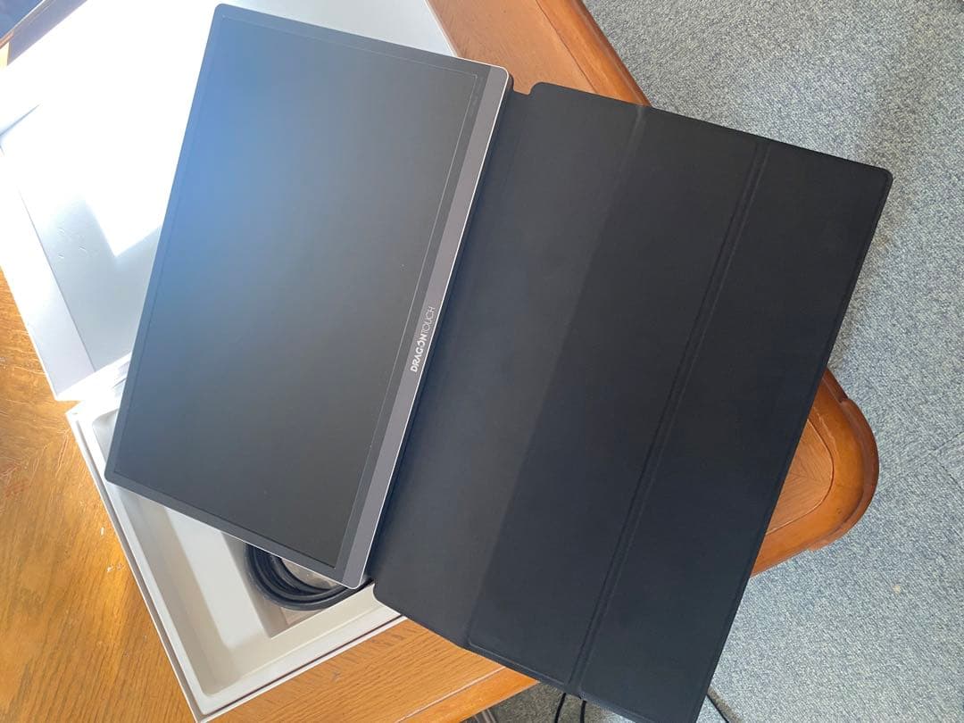 Dragon Touch Portable S1 Proポータブルモニタ