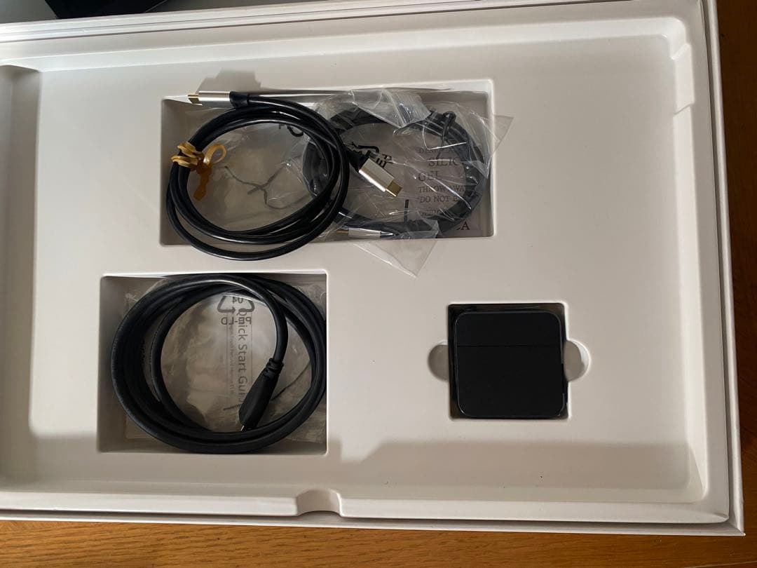 Dragon Touch Portable S1 Proポータブルモニタ