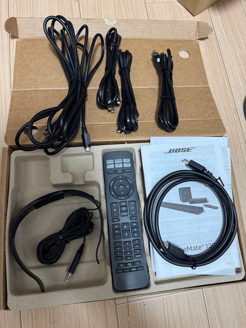 Bose Cinemate 130 サウンドバーとサブウーファー