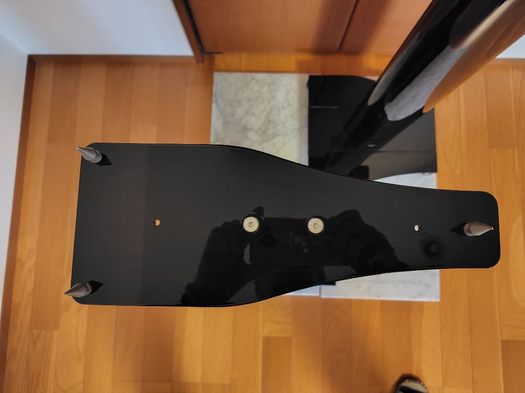 ELAC LS-65 スピーカースタンド