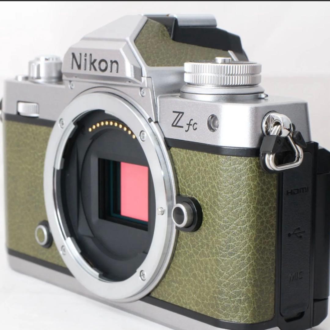 NikonZ fcボディZfc シルバーとレンズ
