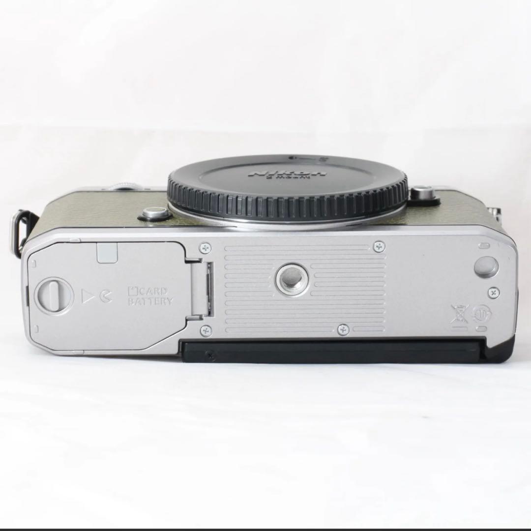 NikonZ fcボディZfc シルバーとレンズ