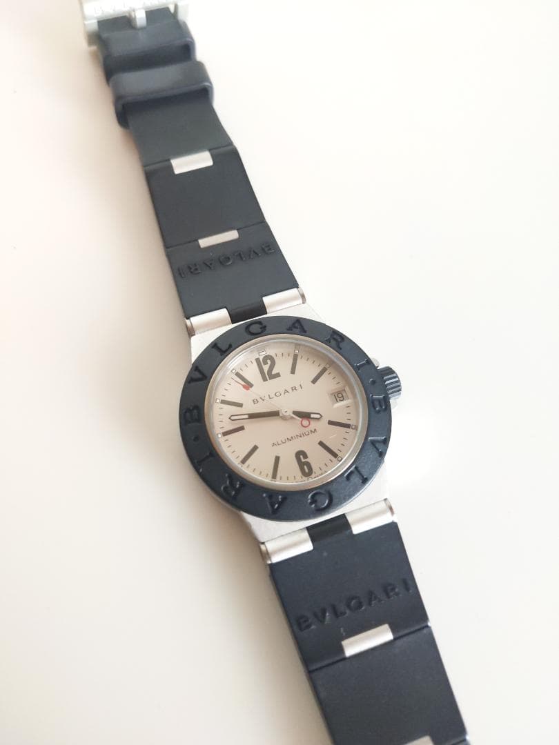 BVLGARI シルバー ブラック 時計 ラバーベルト【人気】【美品】