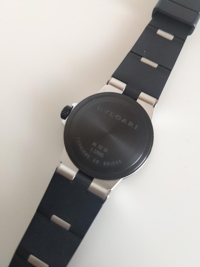 BVLGARI シルバー ブラック 時計 ラバーベルト【人気】【美品】