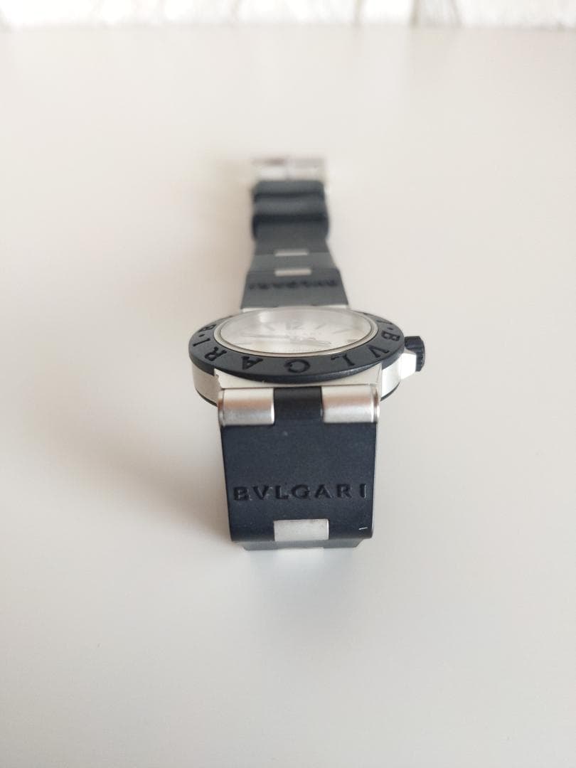 BVLGARI シルバー ブラック 時計 ラバーベルト【人気】【美品】