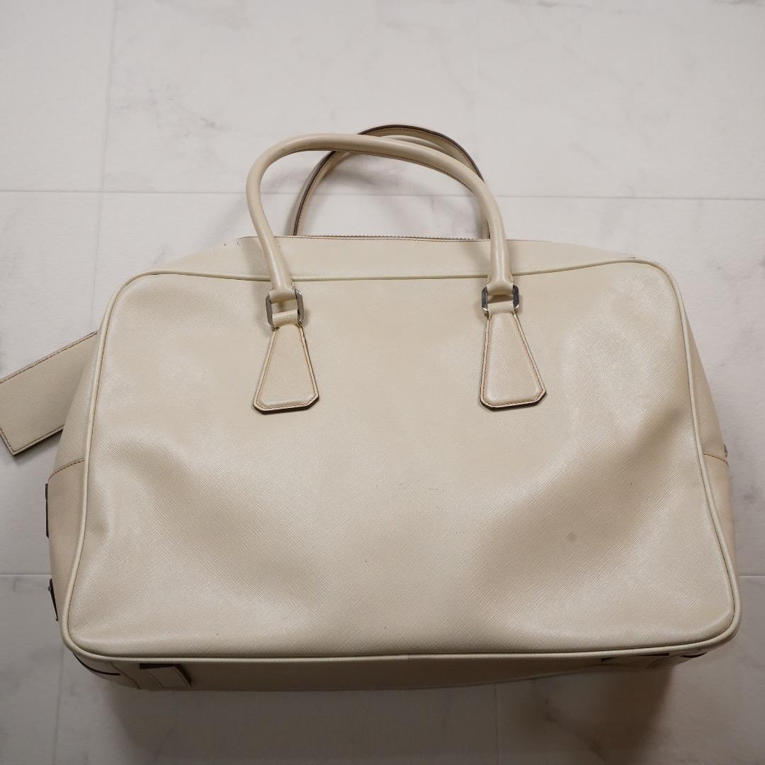 PRADA ビジネスバッグ レザー ホワイト