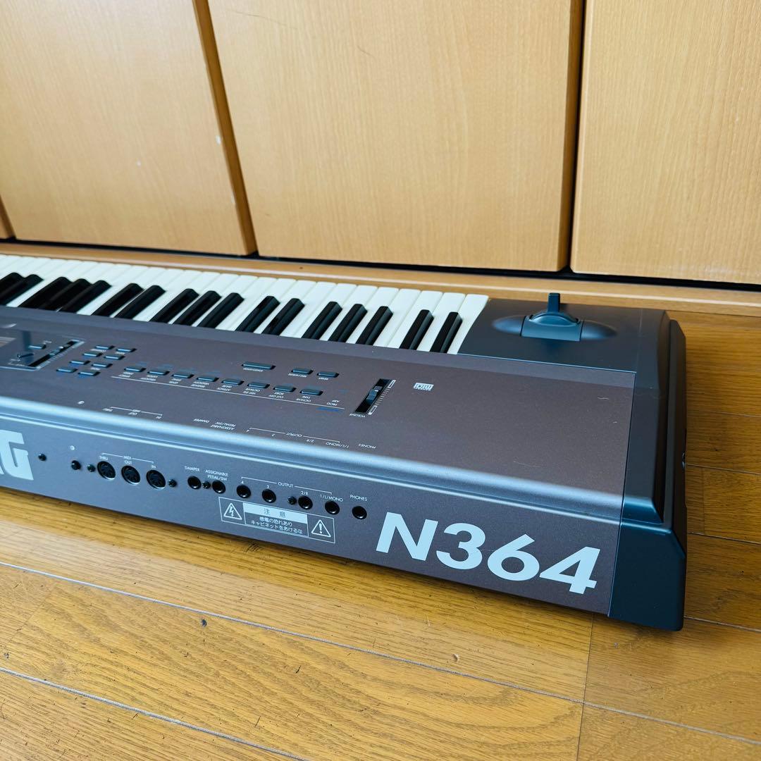 KORG N364 音楽ワークステーション 61鍵盤　シンセサイザー
