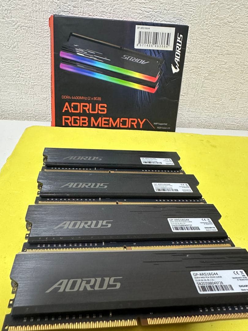 AORUS RGB MEMORY DDR4 8GB 4枚セット