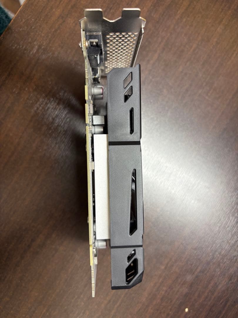 MSI GeForce GTX 1630 AERO ITX 4G OC 箱無し