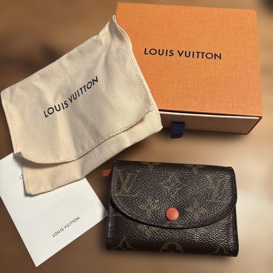 ルイヴィトン　ケース