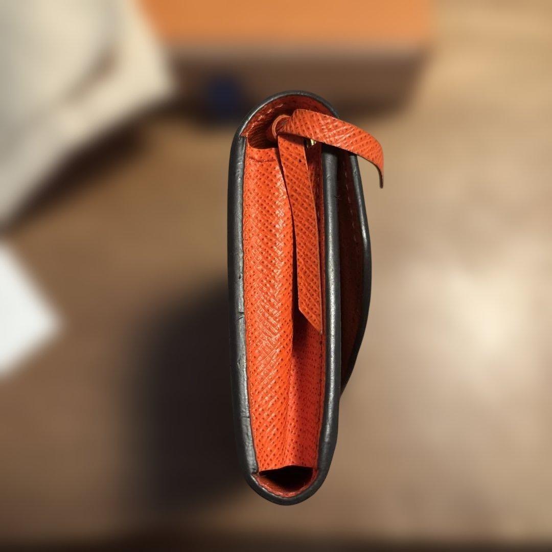 ルイヴィトン　ケース