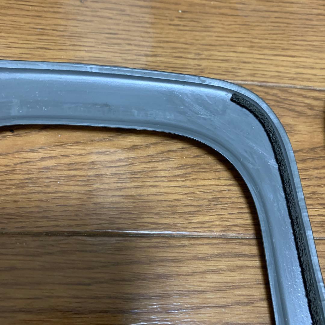 スバル　アウトバックBS9 純正　リヤバンパーモールディング