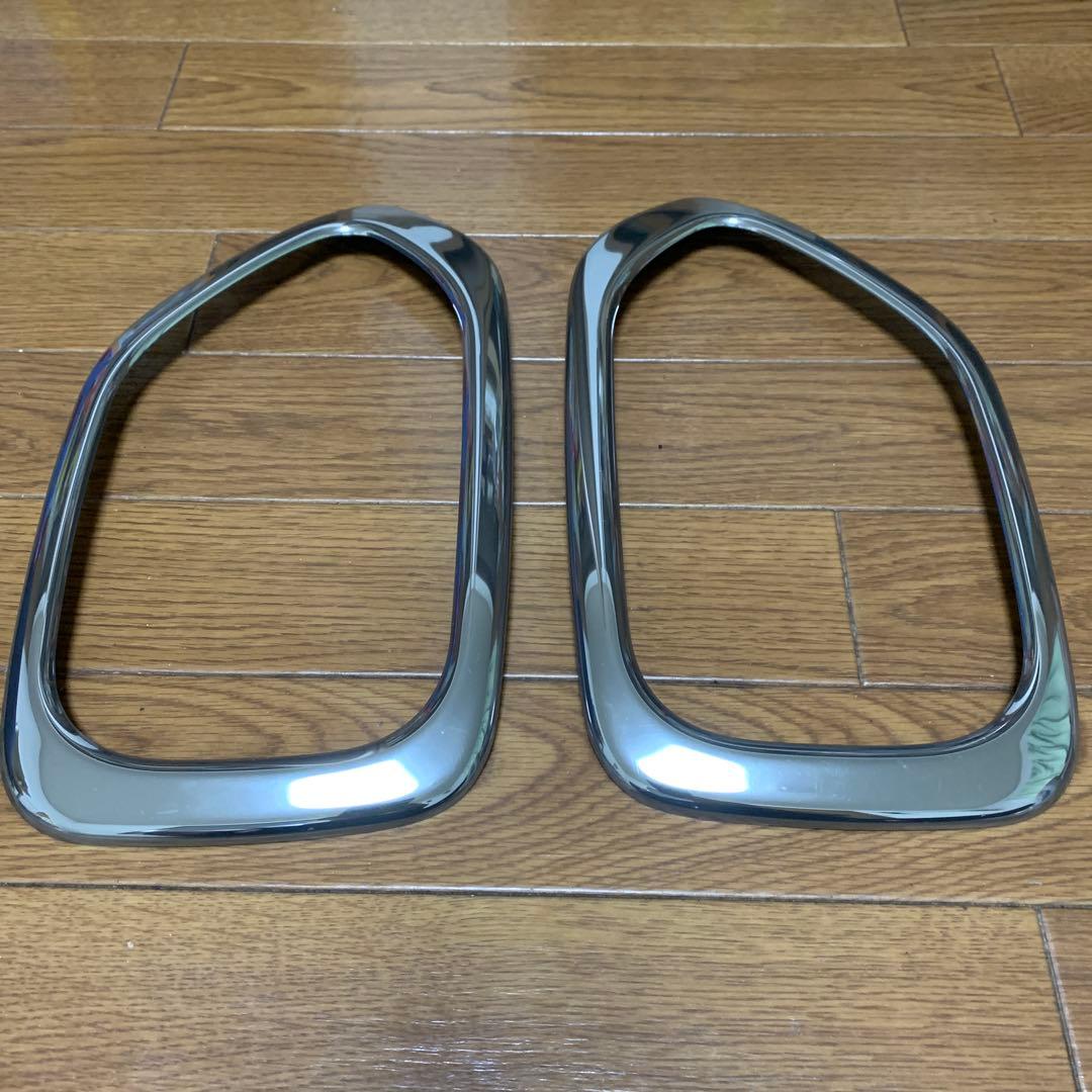 スバル　アウトバックBS9 純正　リヤバンパーモールディング