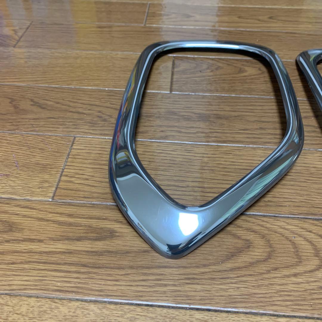 スバル　アウトバックBS9 純正　リヤバンパーモールディング