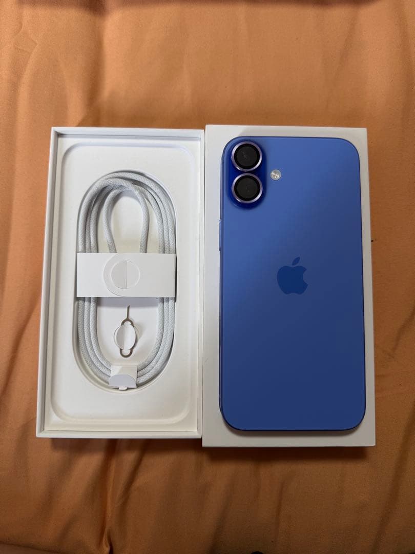 Apple iPhone 16 plus ブルー 本体