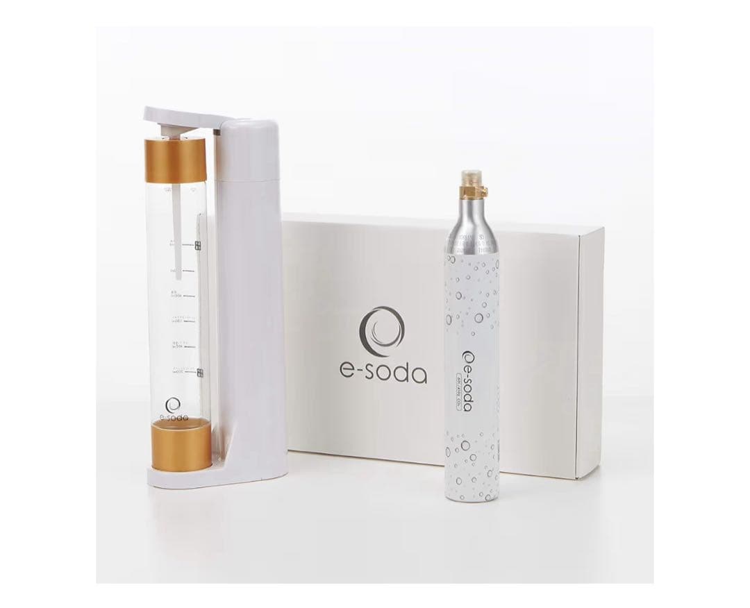 e-soda 本体＆ 60L 炭酸ガスシリンダー2本