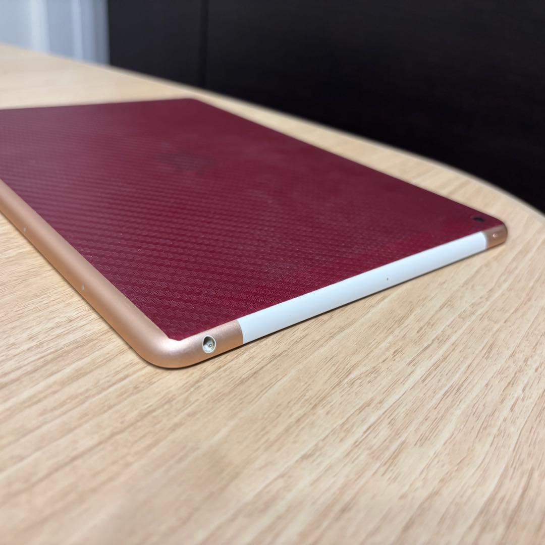 iPad（第7世代）128GB ゴールド Wi-Fi + Cellular