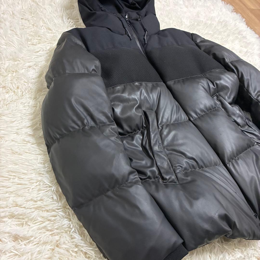 ARMANI COLLEZIONI アルマーニダウンジャケット