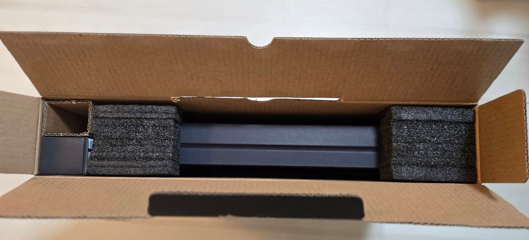 ASUS XG17AHPE Rog strix 17.3 ゲーミングモニター