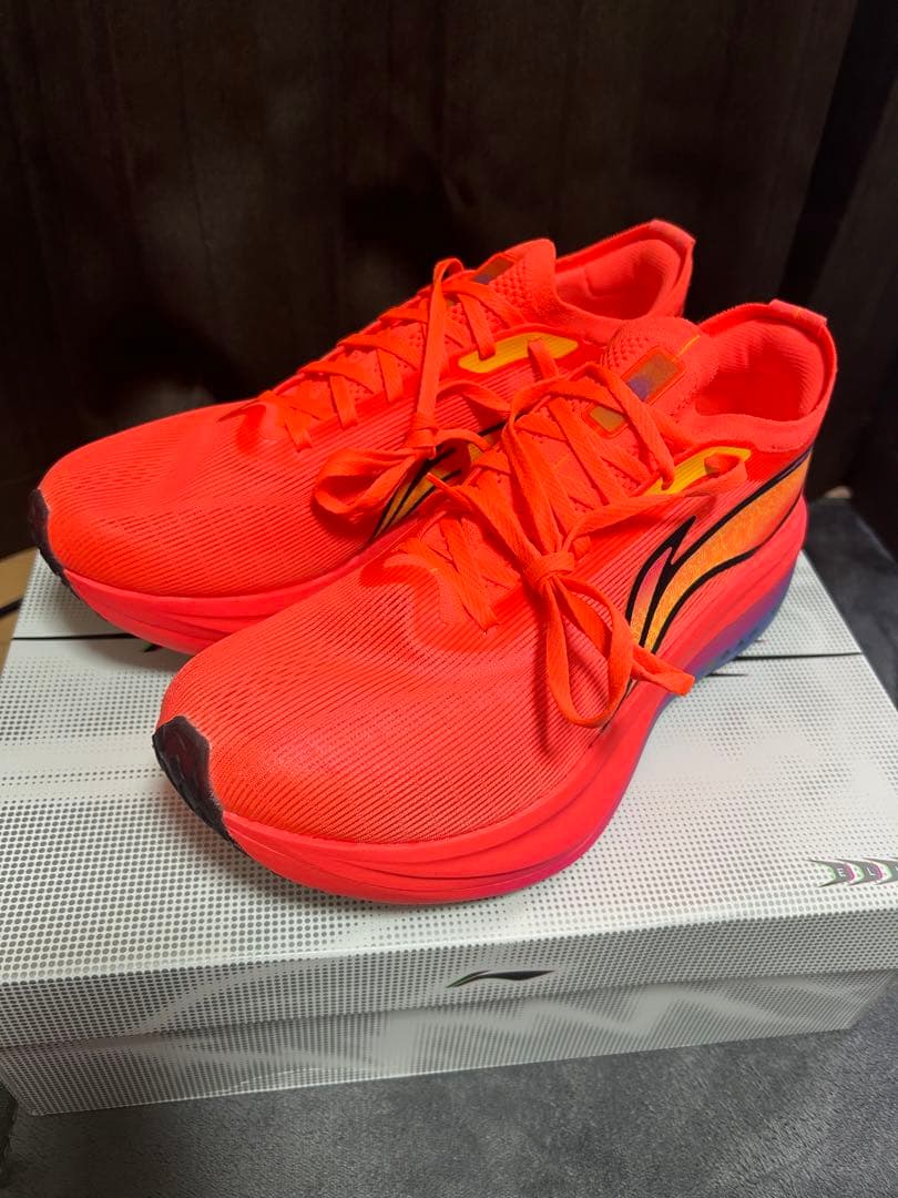 【新品未使用】リーニン、Feidian elite5、27cm