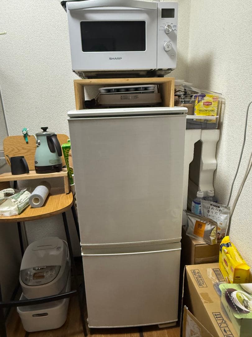 【送料込】シャープ SJ-D14C-W 冷蔵庫 137L