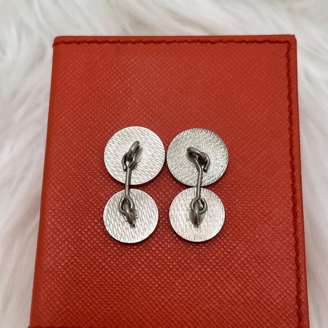 美品✨PRADA カフス カフリンクス プラダ箱付き　ロゴ ビジネス