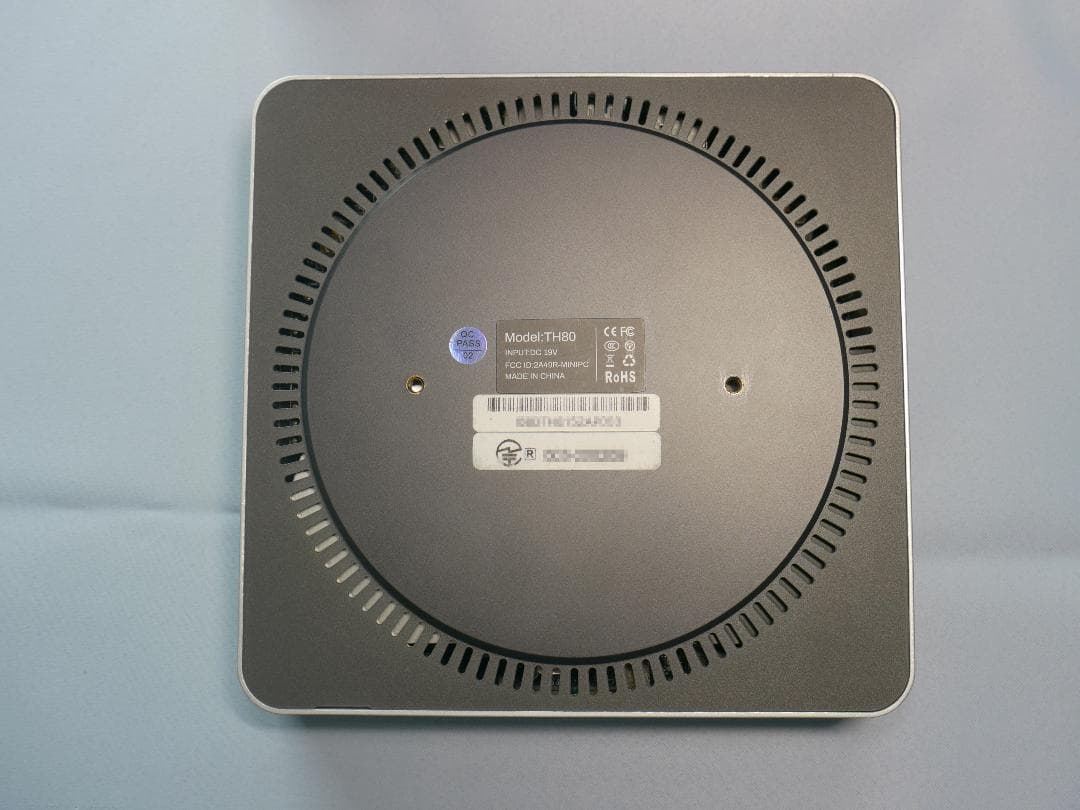 Core i7-11800H 高性能ミニPC MINISFORUM TH80