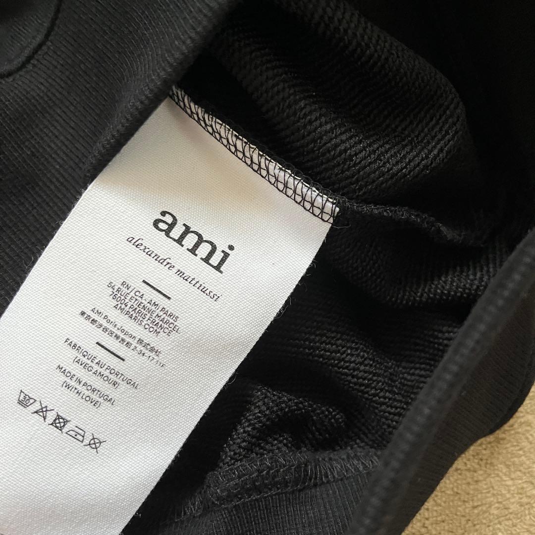 新品アミパリスamiスウェット トレーナーMサイズ　黒ブラック