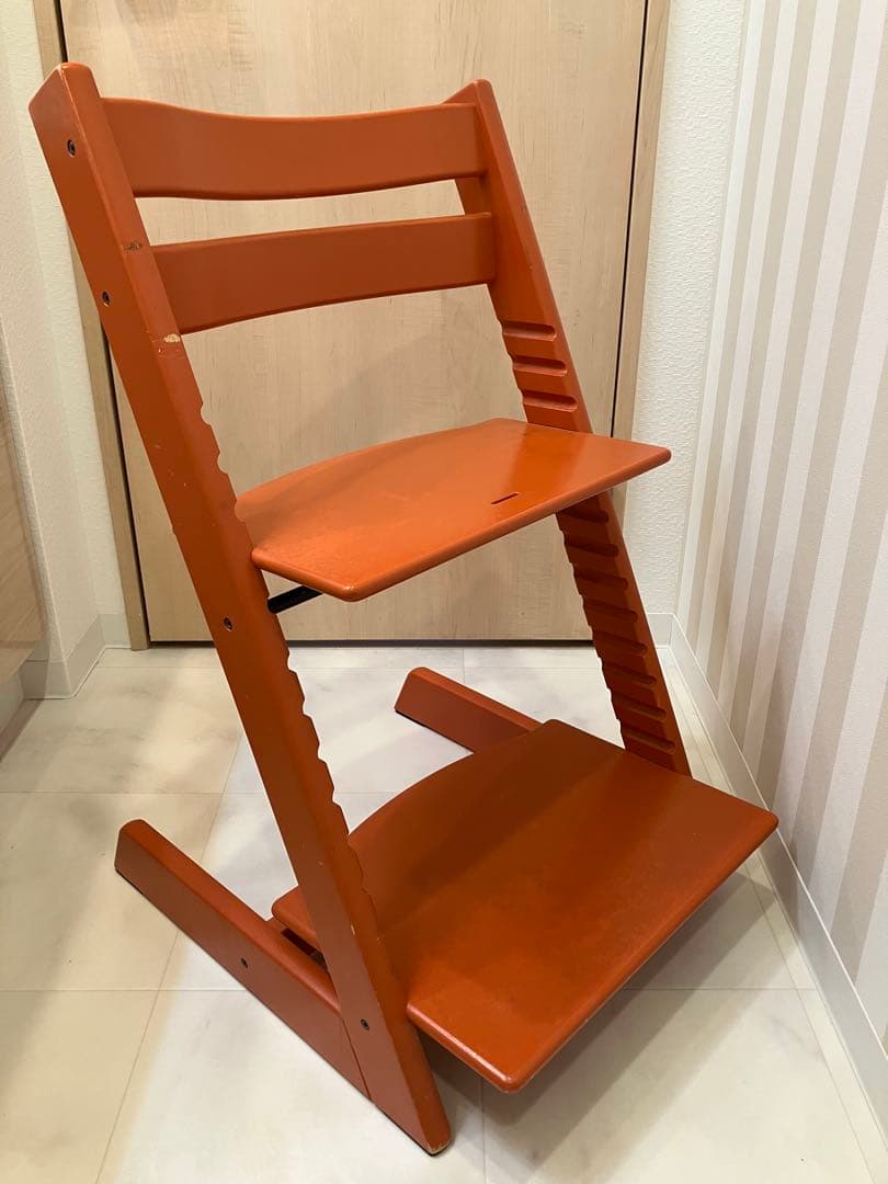 ストッケ　トリップトラップ　オレンジ