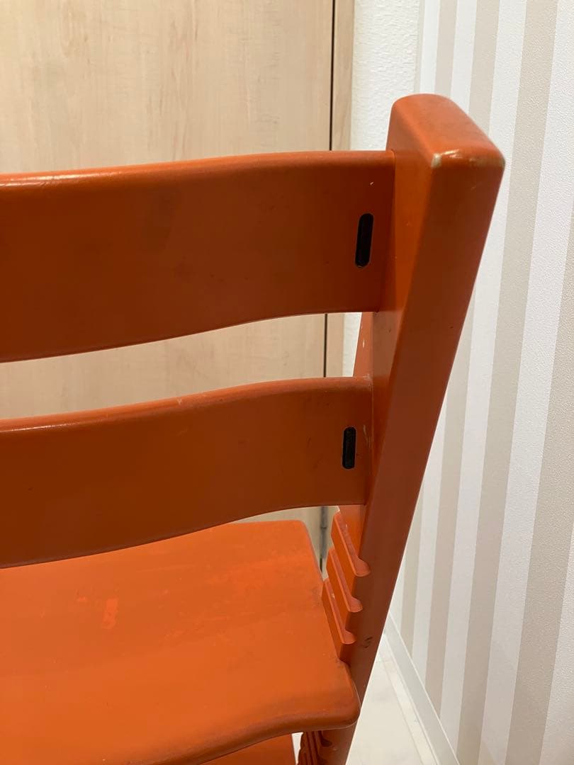 ストッケ　トリップトラップ　オレンジ