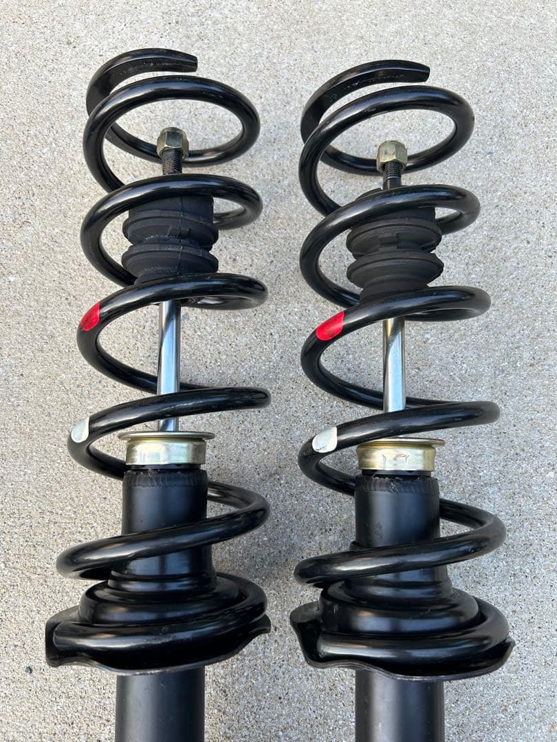 【送料込み】アルテッツァ SXE10Zエディション純正サスペンションキット