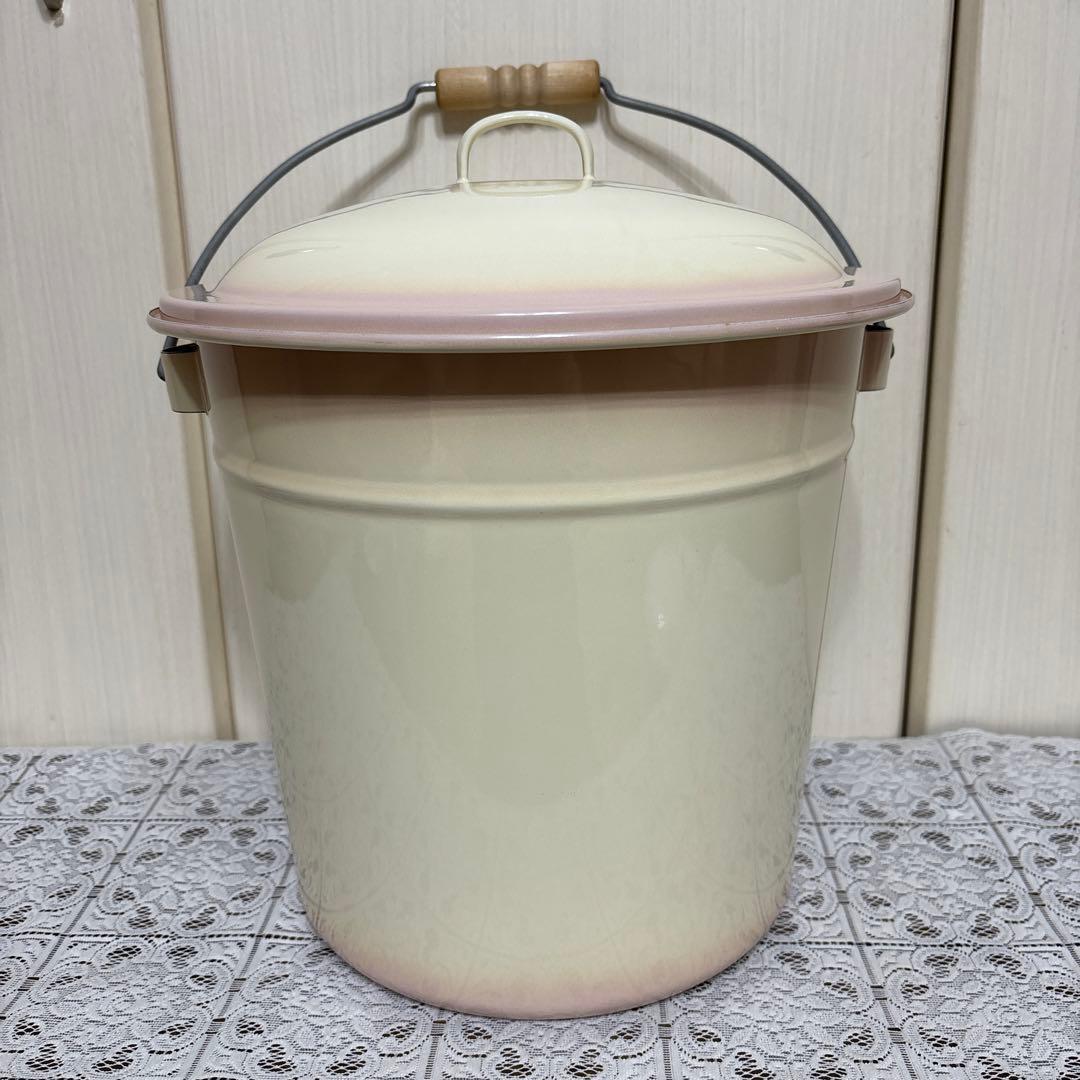 イマン　ダイアナローズ　特大バケツ