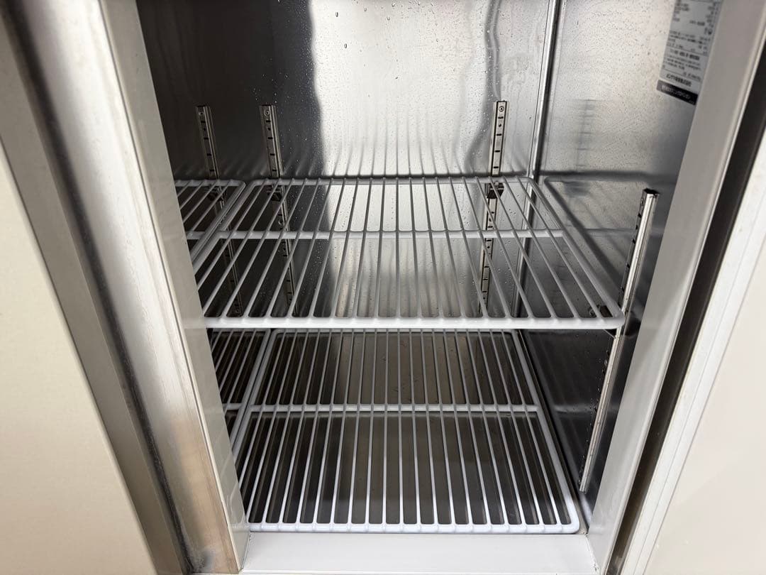 ホシザキ　業務用　台下冷凍庫　コールドテーブル　厨房　飲食店　FT-180SNF