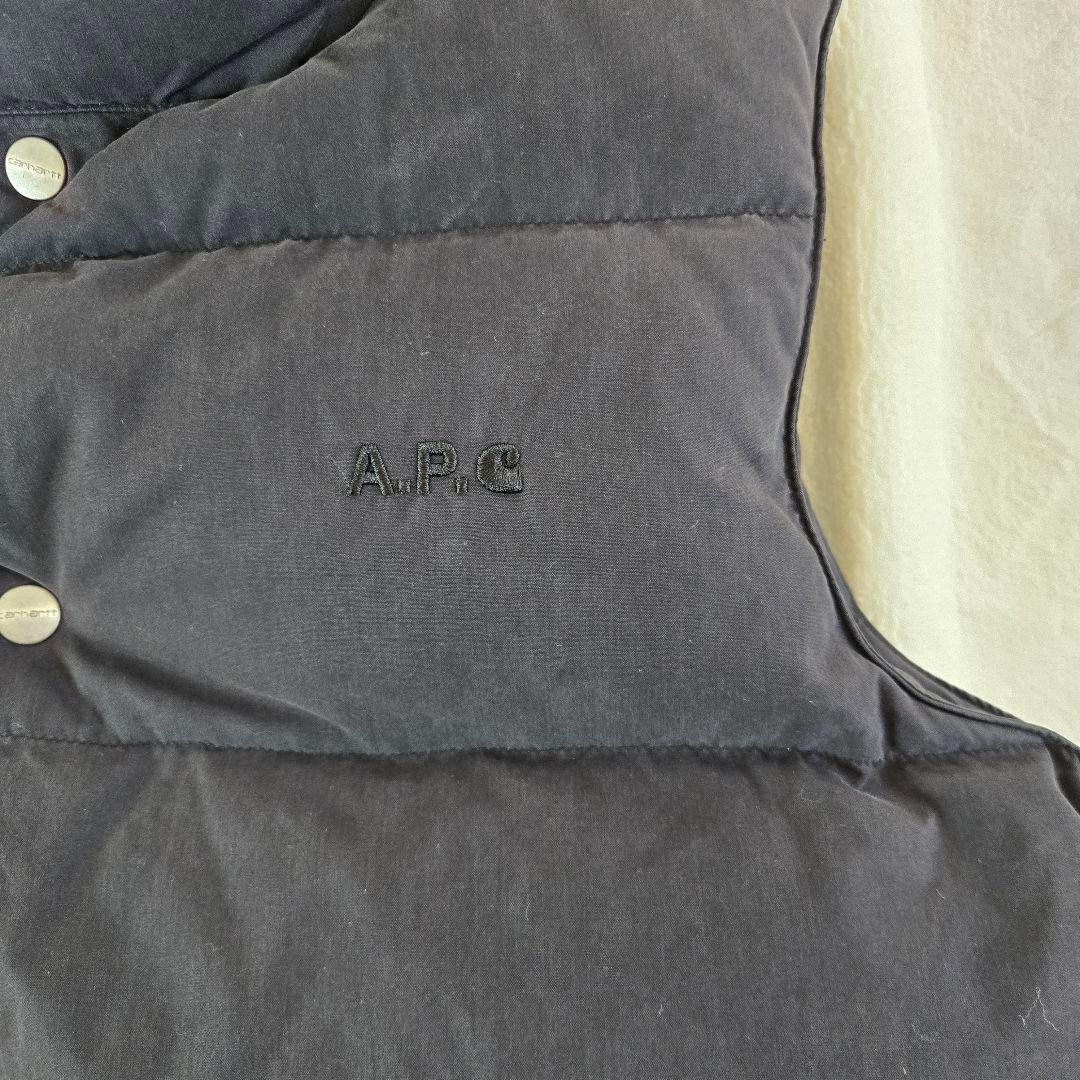 A.P.C. Carharttコラボ ダウンベスト S　メンズ　希少　黒