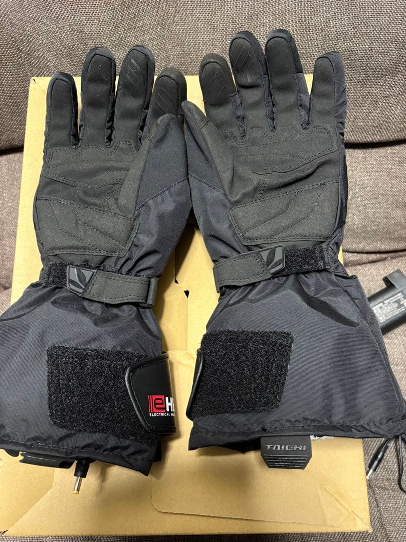 RSタイチ　TAICHI 電熱グローブ ブラック　Mサイズ　美品