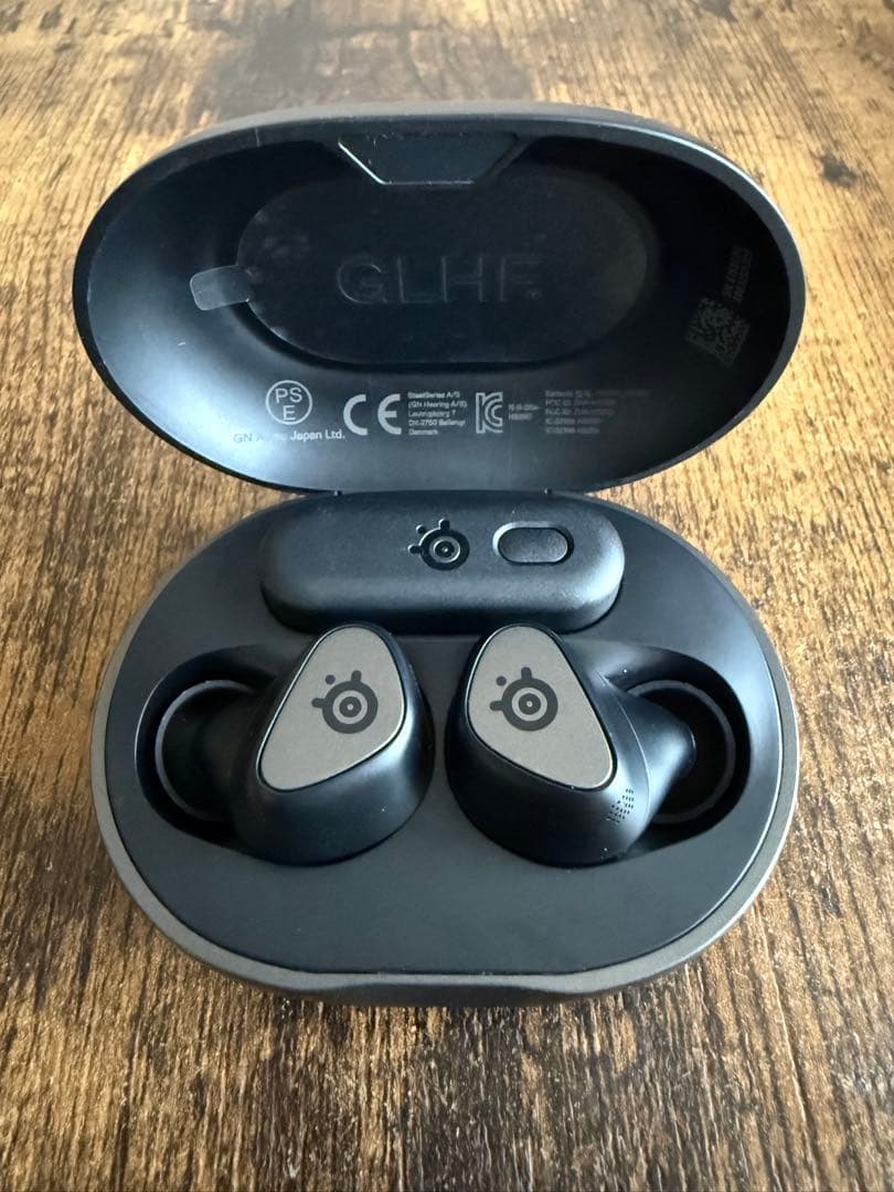 ⭐︎中古品⭐︎SteelSeries Arctis Gamebuds